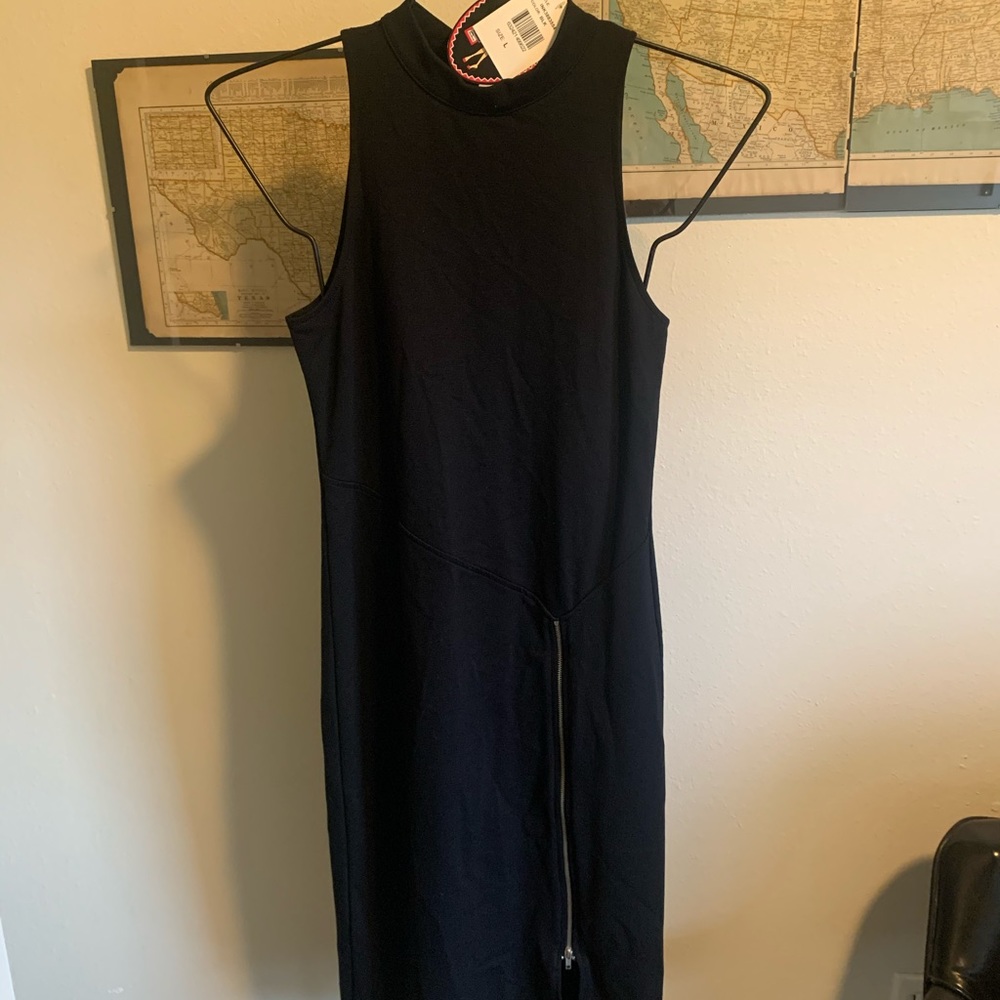 Paperdoll Black Dress